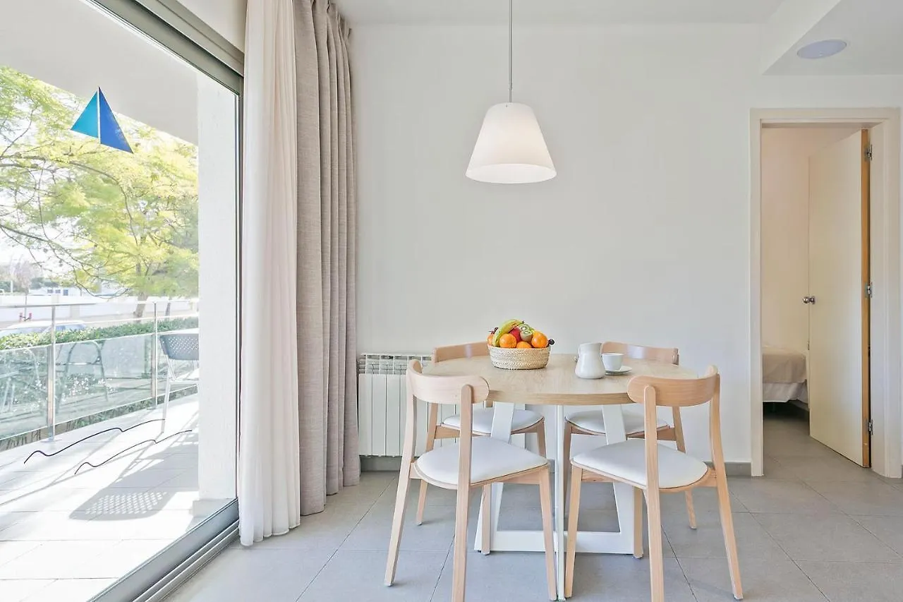Apartamentos Castellmar كاستيلديفيلس شقة